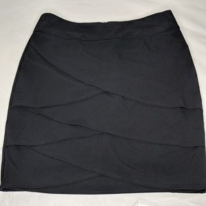 BYLINE BYER CALIFORNIAL Size 7 Black Panel Skirt
